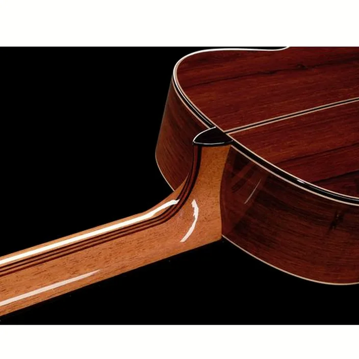 Et Avis de la guitare Classique Hanika HE Doubletop Madagascar