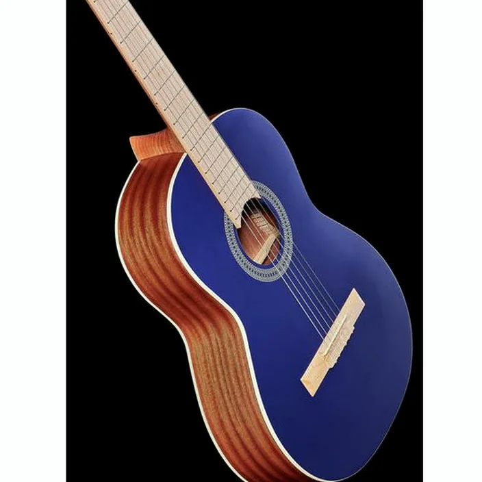 Et Test de la guitare classique Cordoba Protege C1 Matiz Classic Blue