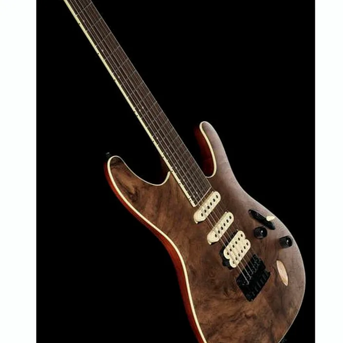 Et Test de la guitare Ibanez SEW761CW-NTF