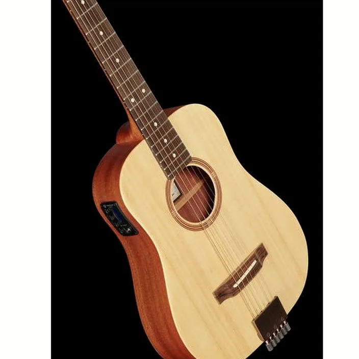 Et Test Guitare Acoustique Traveler Guitar Redlands Dreadnought 105E NT