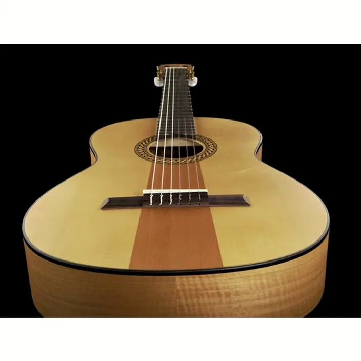 Guitare classique Höfner HF14