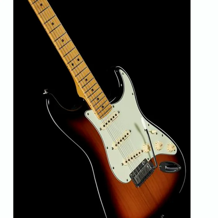 La guitare électrique Fender Player Plus Strat MN 3CSB , Avis, Comparatif & Test