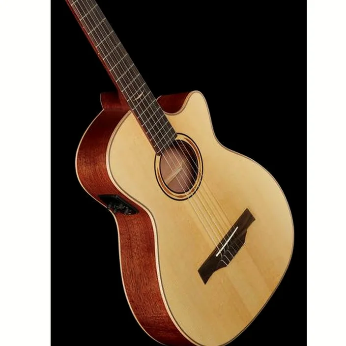 Guitare Baton Rouge CR61S/ACE-R