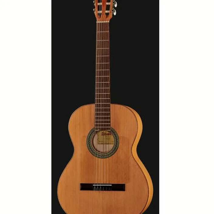 Alhambra 2F Flamenco incl.Gig Bag