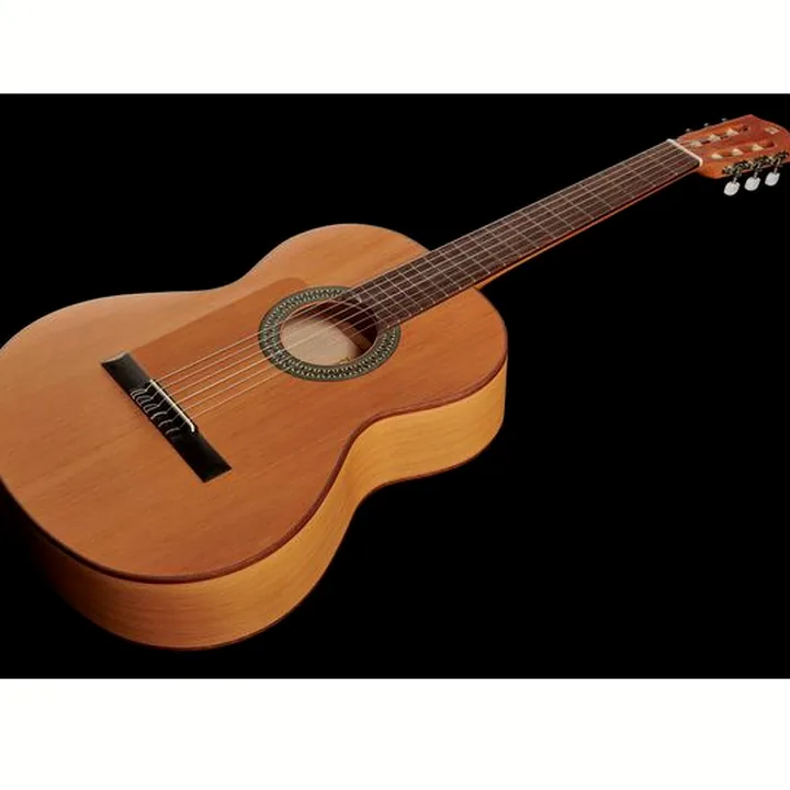Alhambra 2F Flamenco incl.Gig Bag : Test, Avis, Comparatif