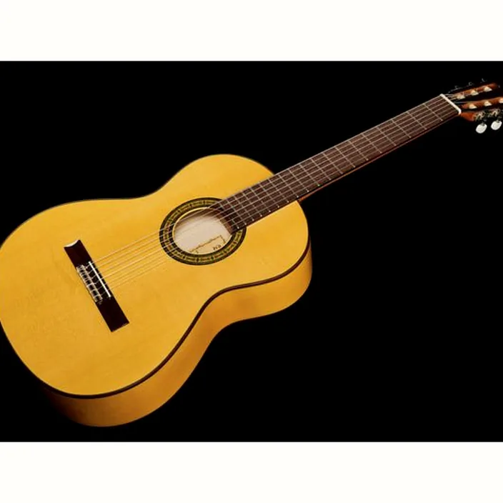 Alhambra 3F Flamenco incl.Gig Bag