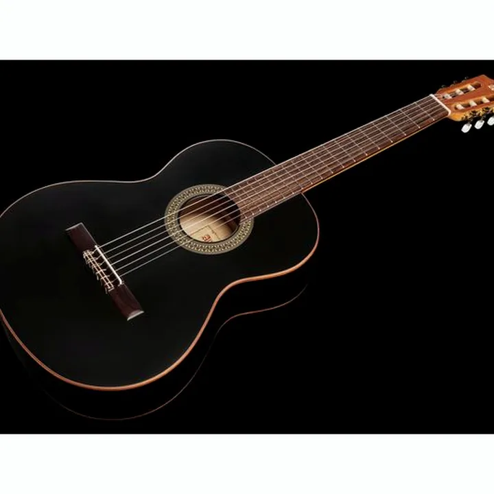 Alhambra Black Satin Plus incl.Gig Bag Test & Avis