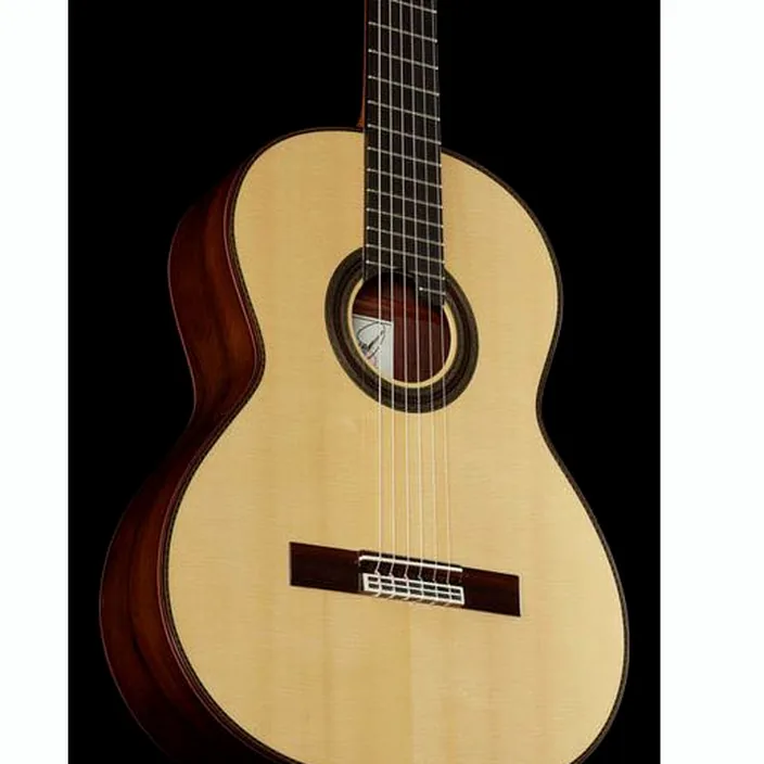 Amalio Burguet La Burguet Spruce w/ Case