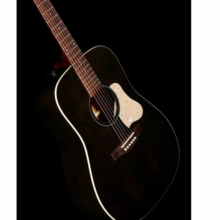 Art & Lutherie Americana Faded Black