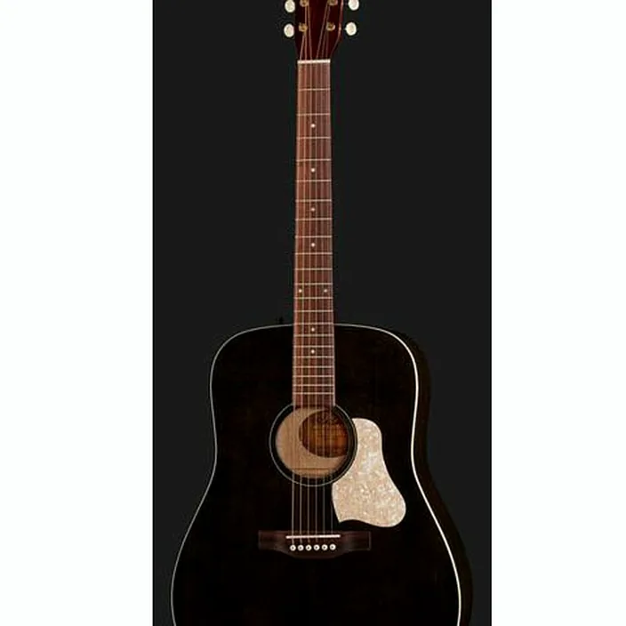 Art & Lutherie Americana Faded Black