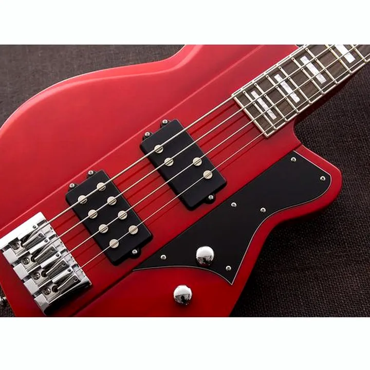 Avis et Test de la basse électrique Reverend Thundergun Bass RD