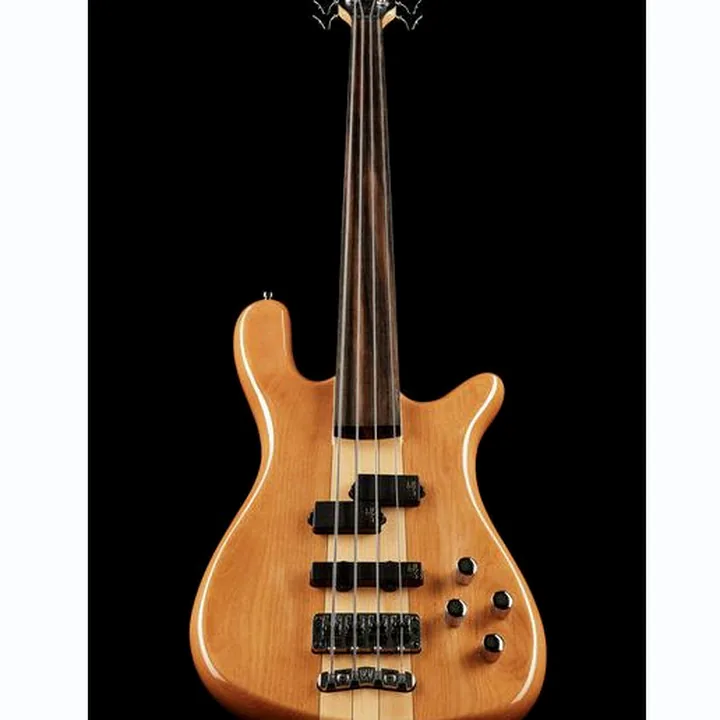 Avis et Test de la basse électrique Warwick RB Streamer NT I 4 NTHP FL