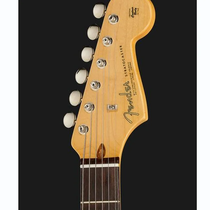 Avis et Test de la guitare électrique Fender 63 Strat RW 3-TSB CC HSS