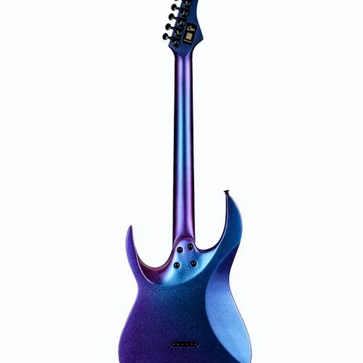 Avis et Test de la guitare électrique Mooer GTRS Guitars Modern 800 BLC