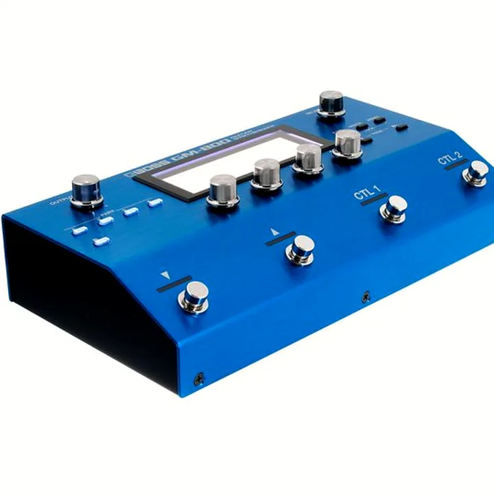 Avis et Test de la pédale Boss GM-800 Guitar Synth. Bundle
