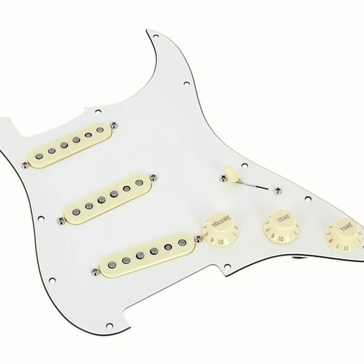 Avis et Test : Fender Pre-Wired ST PG SSS 57/62 WH