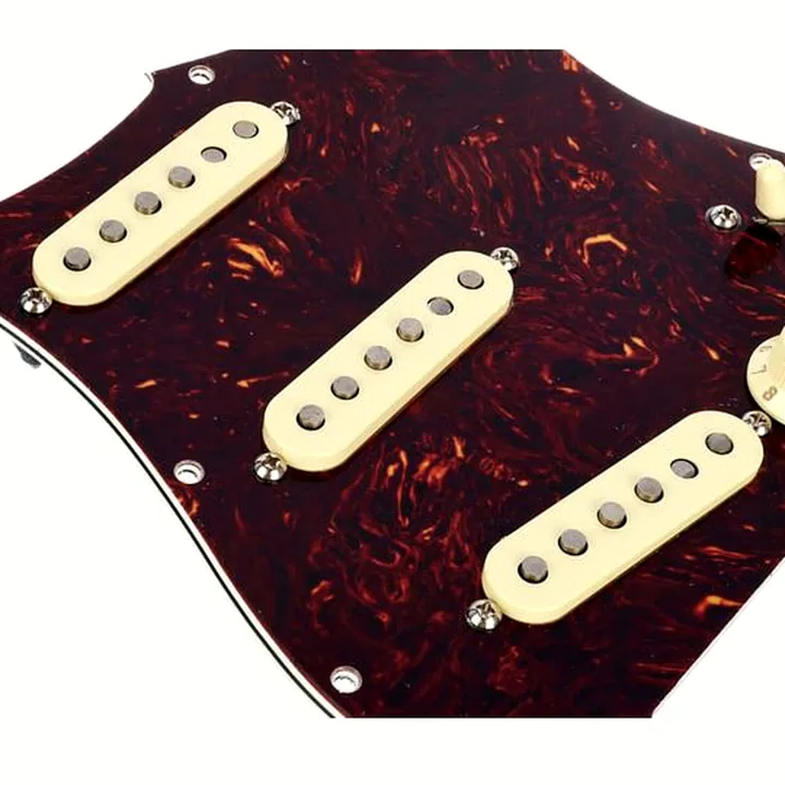 Avis et Test : Fender Pre-Wired ST Pickguard Tex-Mex