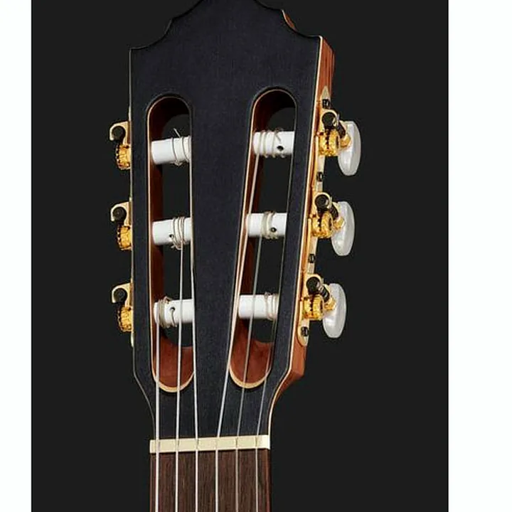 Avis et Test Guitare classique Höfner HGL10