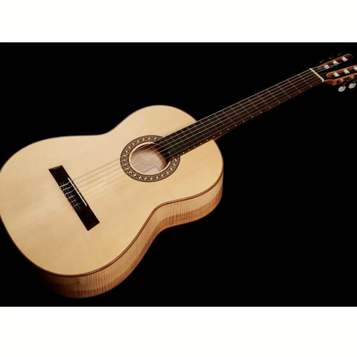 Avis et Test Guitare classique Höfner HGL10