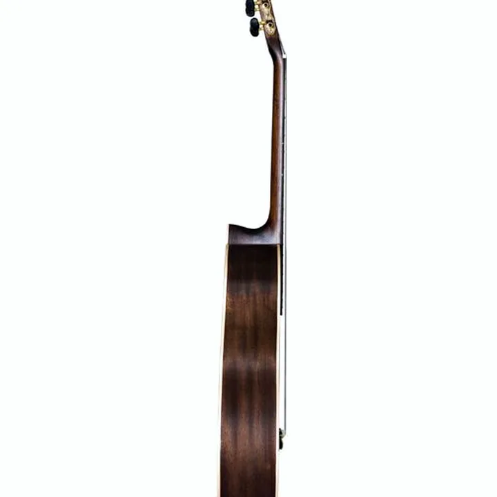 Avis et Test Guitare classique La Mancha Zircon SMN-SCC