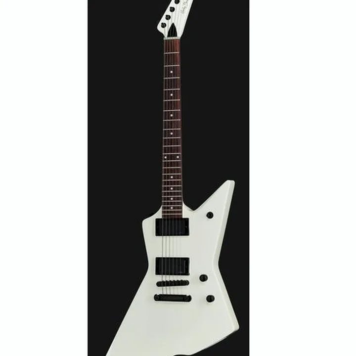Avis et Test : Harley Benton EX-84 Modern EMG VW Bundle