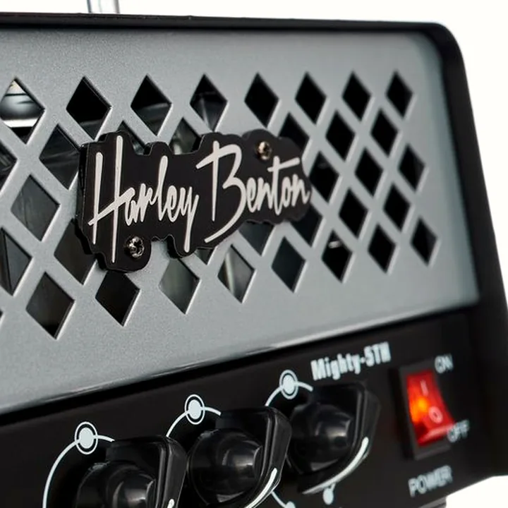 Avis et Test : Harley Benton Mighty-5TH & Vox BC108