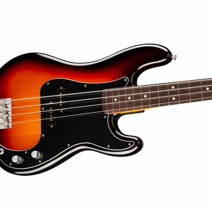 Avis & Test Basse électrique Fender Am Pro Clsc P-Bass RW 3TS