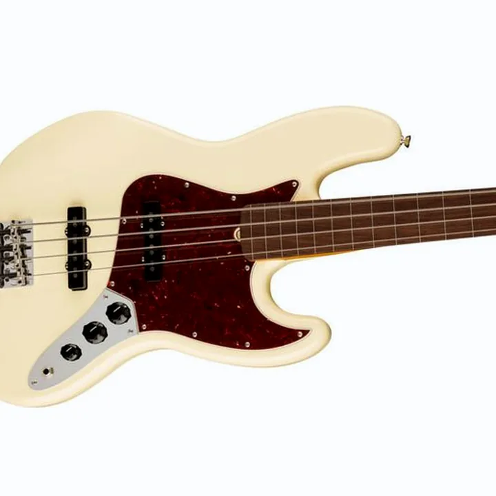 Avis & Test Basse électrique Fender Am Pro II Jazz Bass FL RW OWT