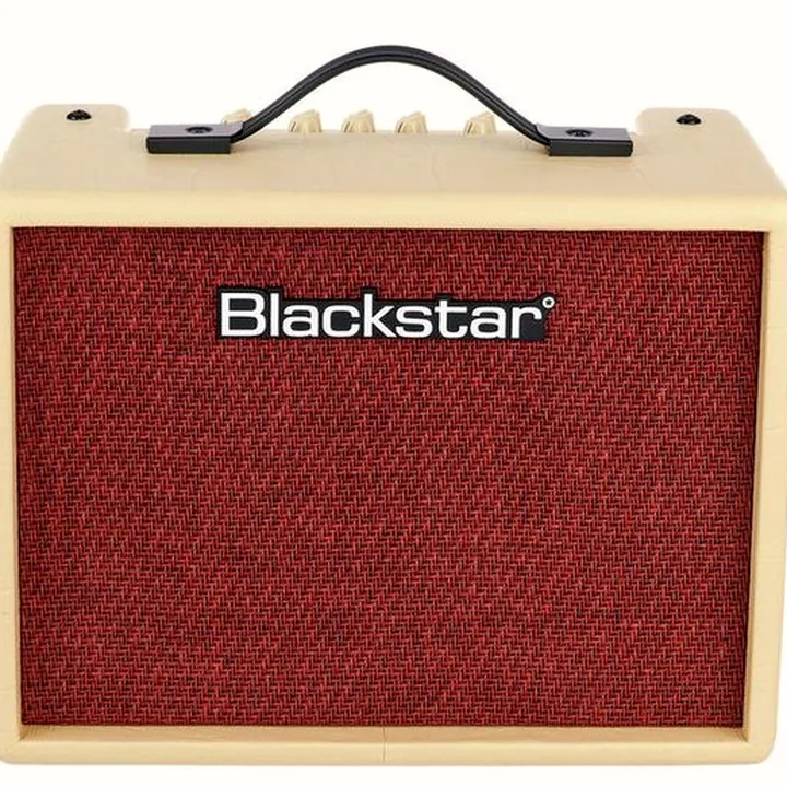 Avis & Test : Blackstar Debut 15E