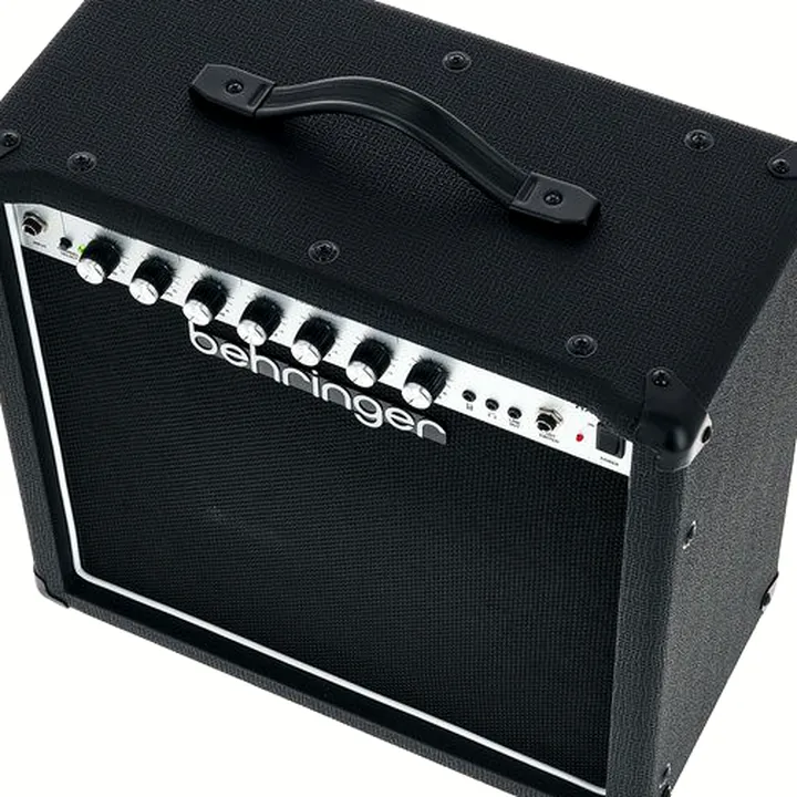 Avis, Test combo guitare Behringer HA-40R