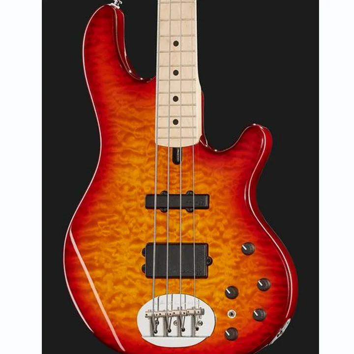 Avis, Test de la basse électrique Lakland Skyline 44-02 Deluxe 4 CHSB