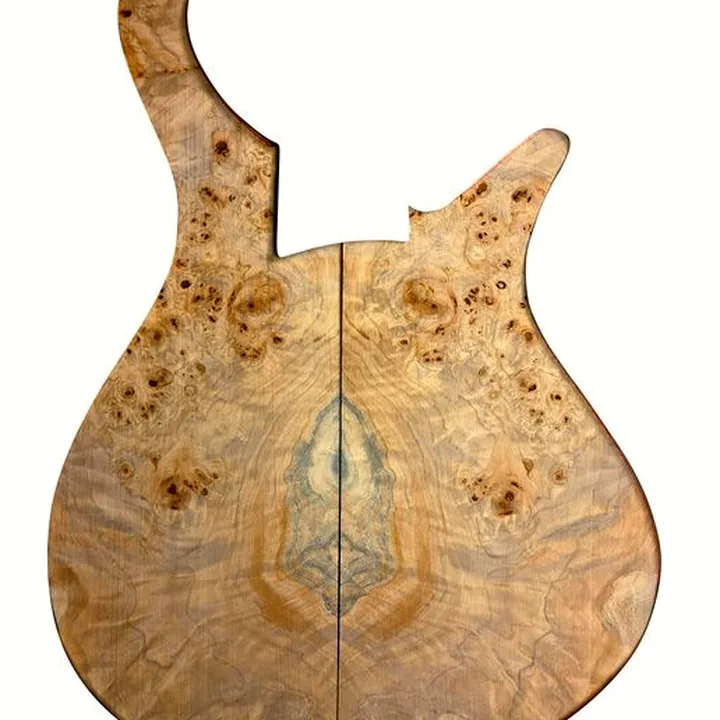 Avis, Test de la basse Franz Bassguitars Sirius DC FL 4 Poplar Premium