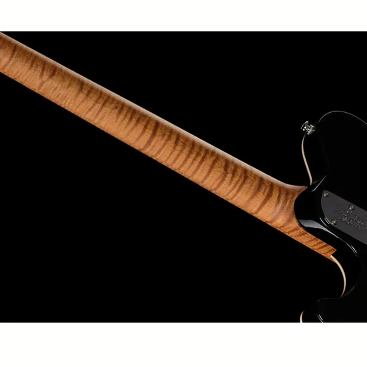 Avis & Test de la guitare électrique Music Man Axis Ollalieberry Quilt