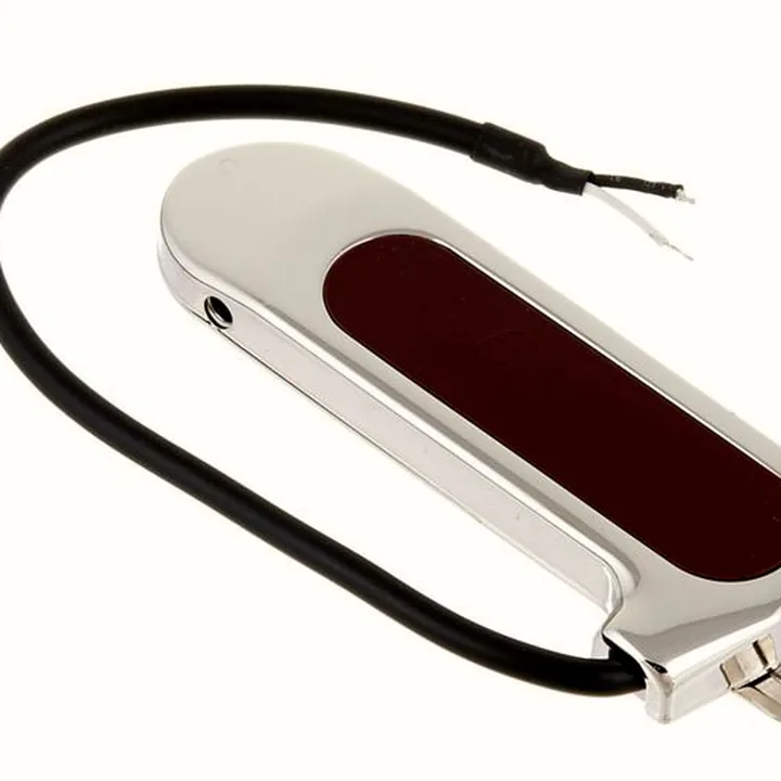 Avis & Test : DeArmond Rhythm Chief 1000
