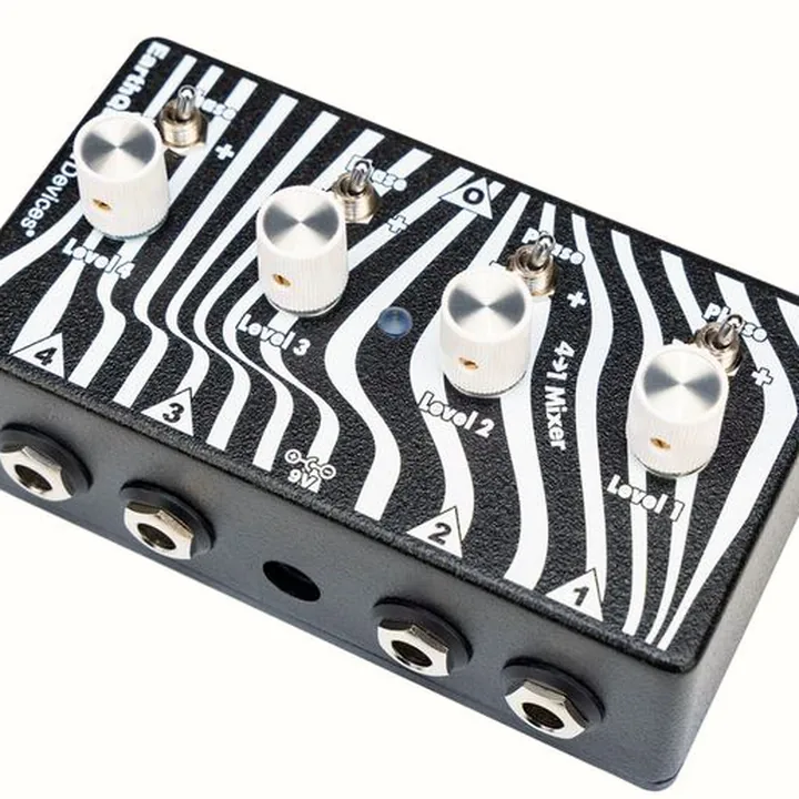 Avis & Test : EarthQuaker Devices Four to One Mixer