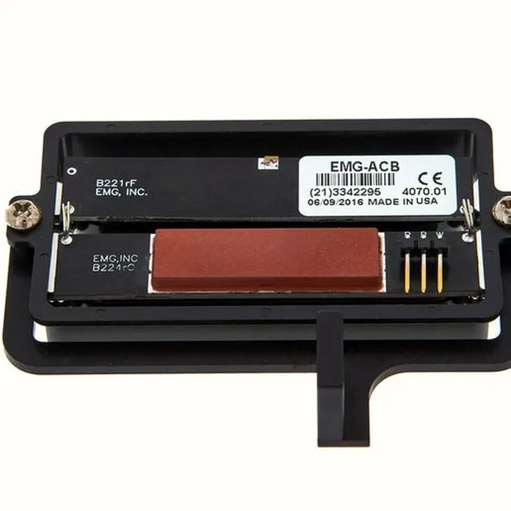Avis, Test : EMG ACB (Banjo)