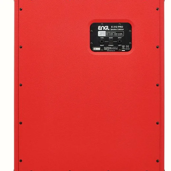 Avis, Test : Engl E212VBSR Pro LTD Red