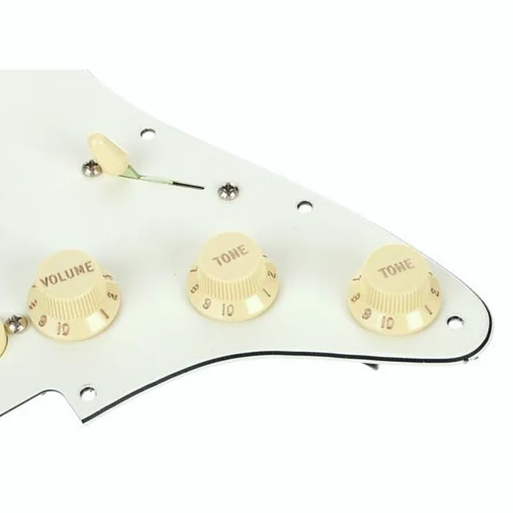 Avis & Test : Fender Pre-Wired ST Pickguard Texas