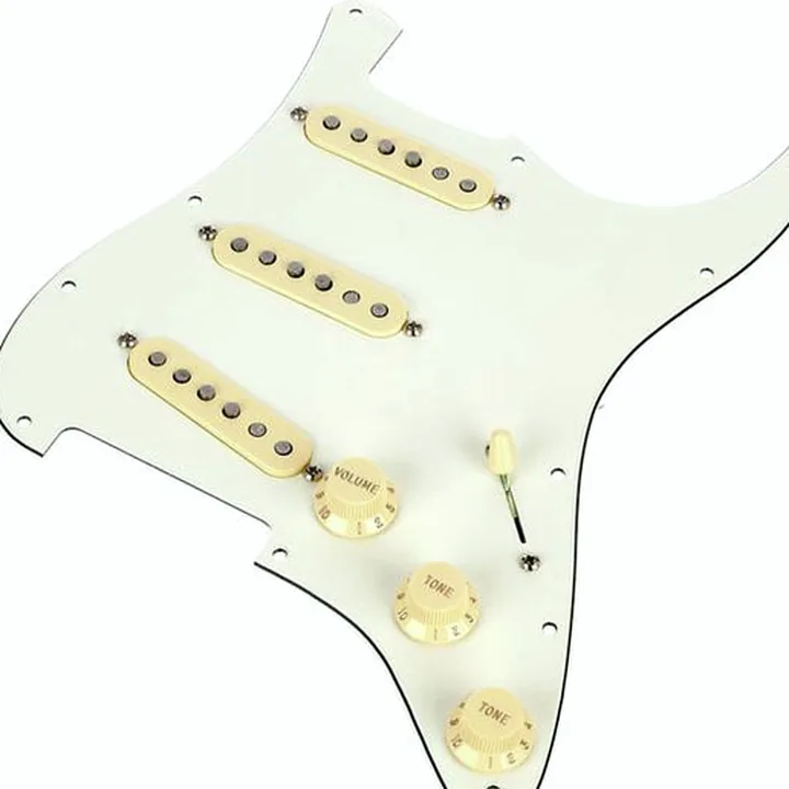 Avis & Test : Fender Pre-Wired ST Pickguard Texas