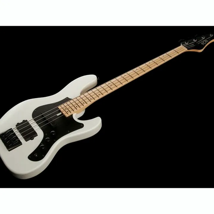 Avis, Test FGN Bass J-Standard Mighty Dark WH