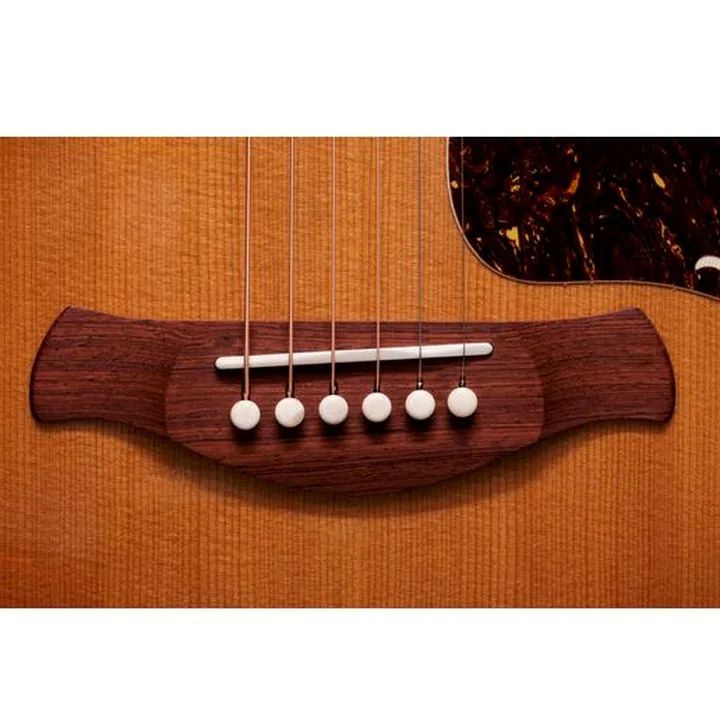 Avis & Test Guitare acoustique Taylor Gold Label 814e Koa Sunburst