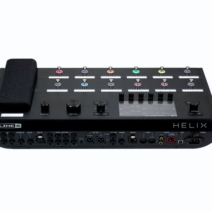 Avis & Test Line6 Helix Guitar Processor Bundle