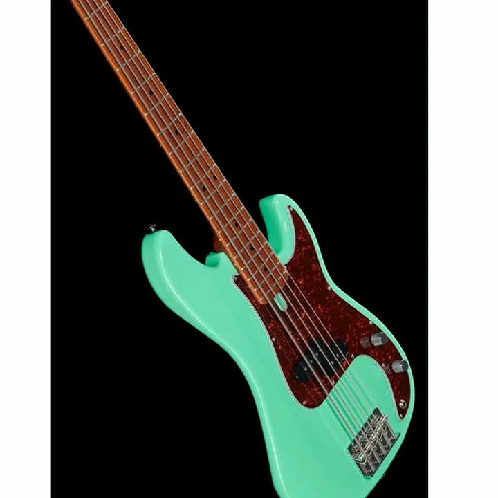 Avis, Test Marcus Miller P5 Alder-5 MLG