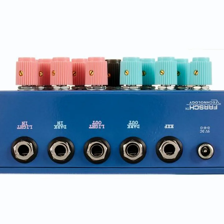 Avis, Test : Old Blood Noise Endeavors Dark Light Dual Reverb LTD BD