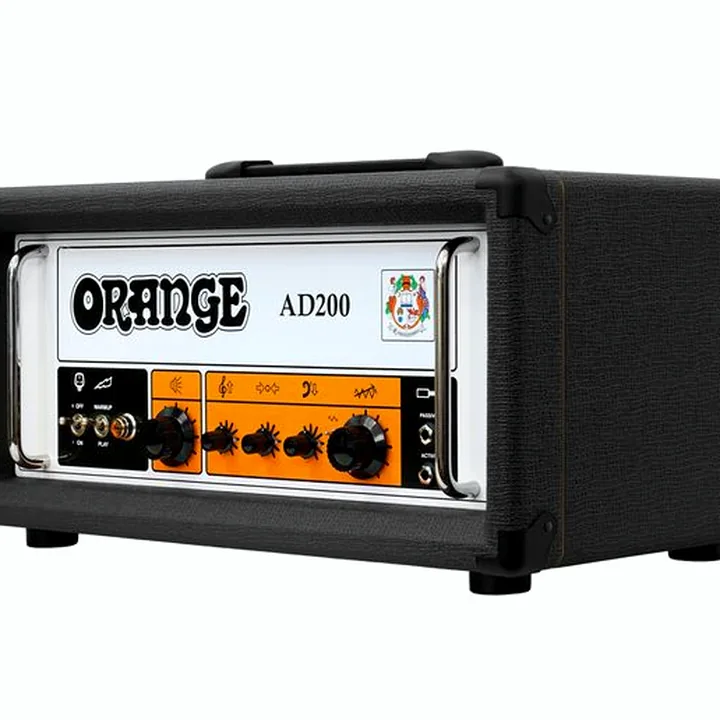 Avis, Test : Orange AD200 BLK
