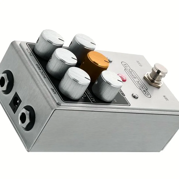 Avis, Test Origin Effects Cali76 V2 Stacked Compressor