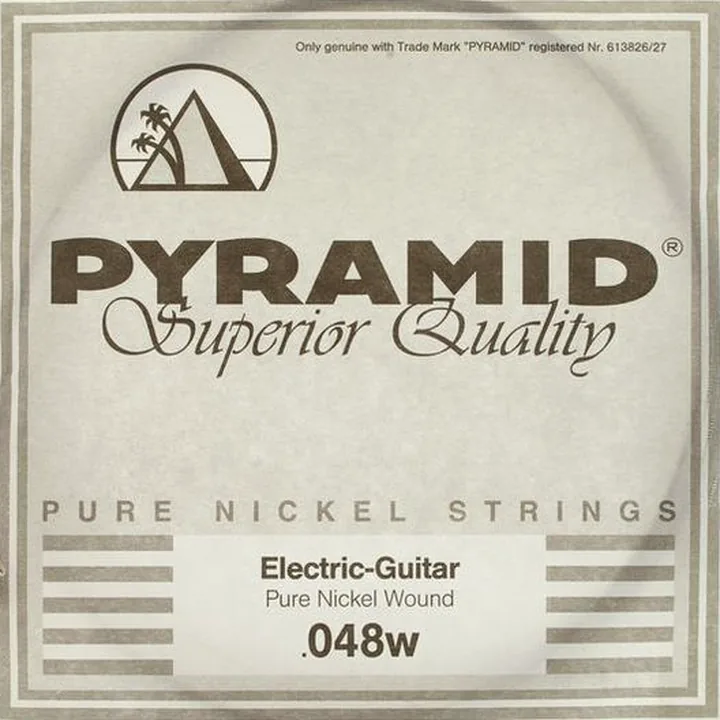 Pyramid 048