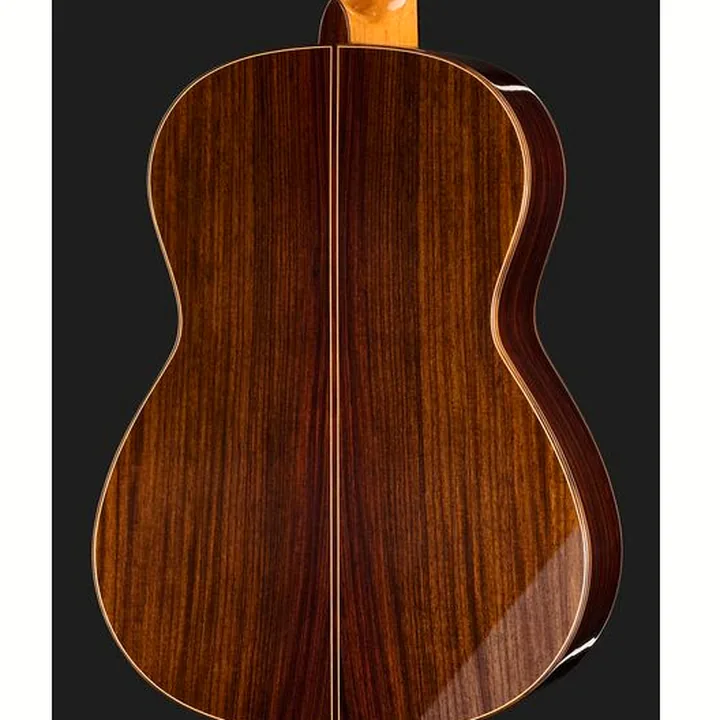 Avis, Test : Ramirez Guitarra del Tiempo Cedar LH
