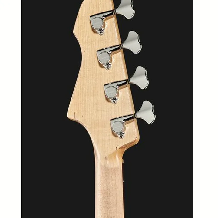 Avis, Test Valiant Guitars Jupiter Bass RH OM