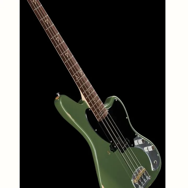 Avis, Test Valiant Guitars Jupiter Bass RH OM